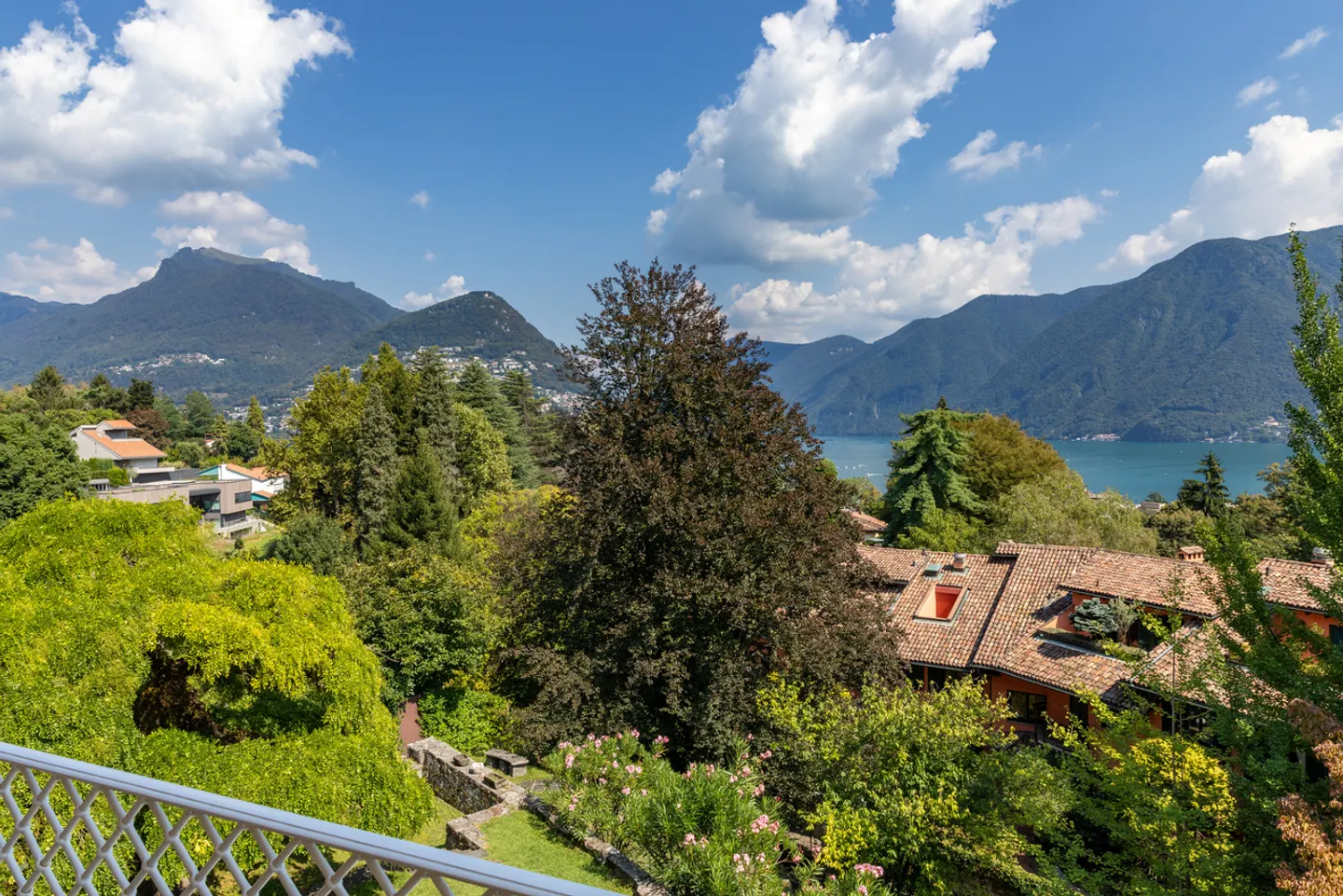 Historische Villa mit privatem Park am Rande von Lugano - Foto 19 von 20
