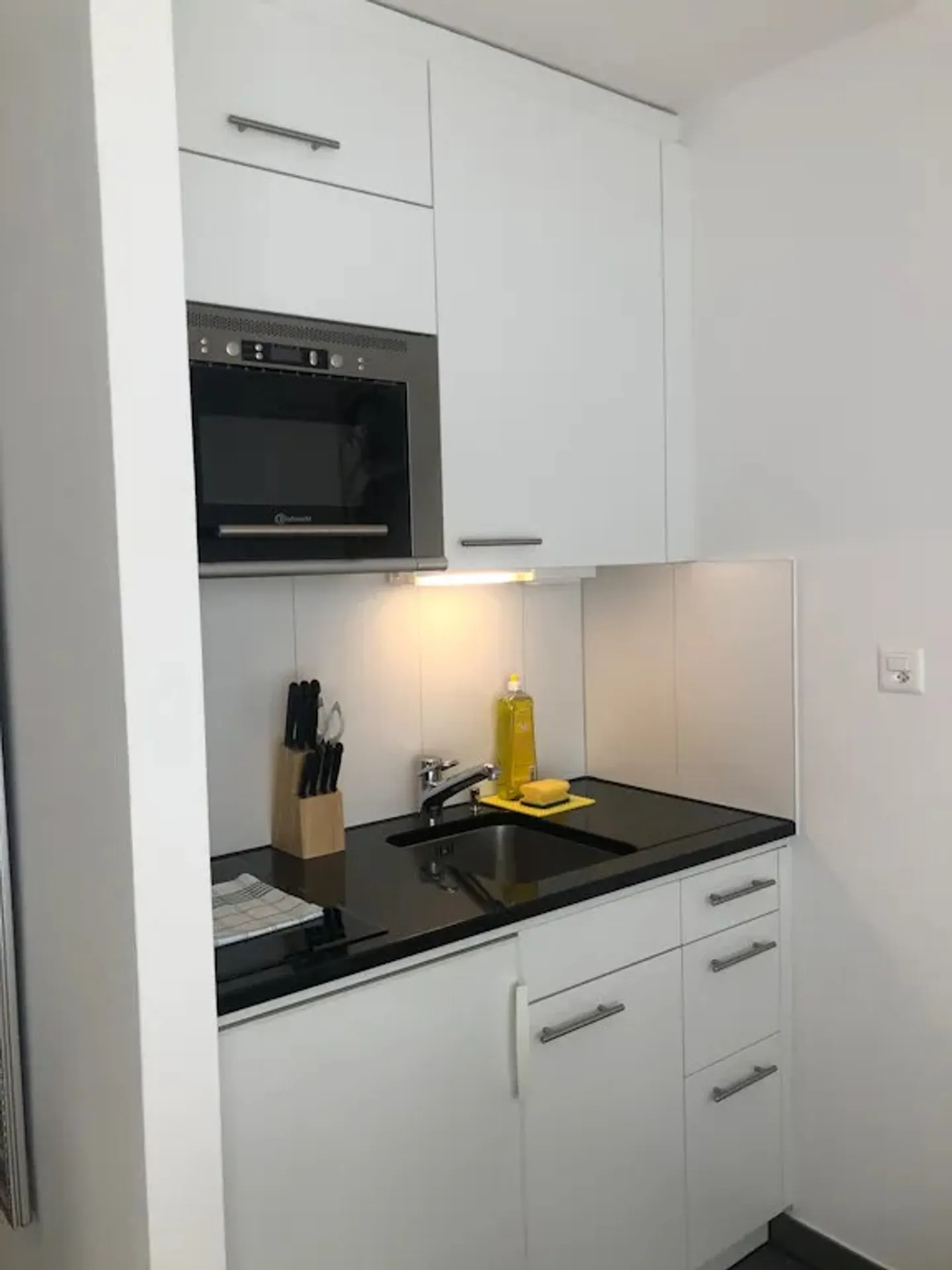 Appartamento in affitto - Foto 3 di 6