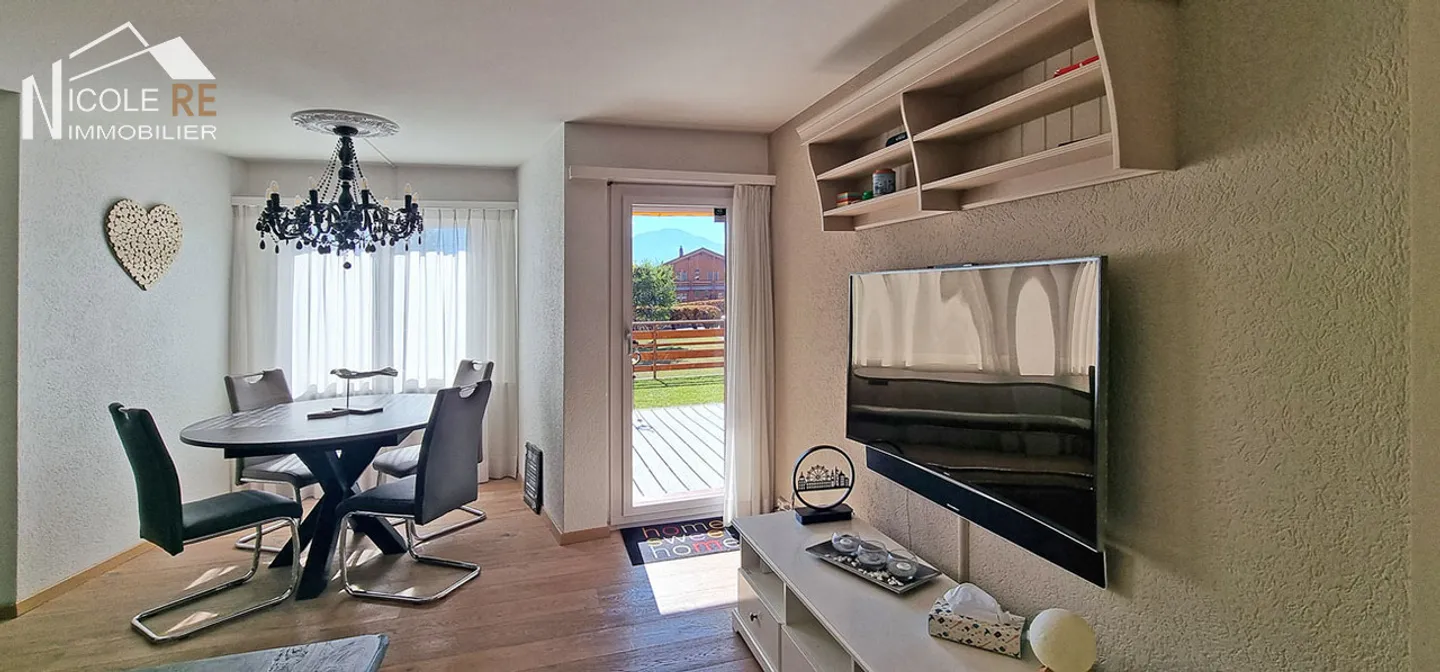 Appartement de Style Chalet avec Terrasse - Photo 6 sur 30