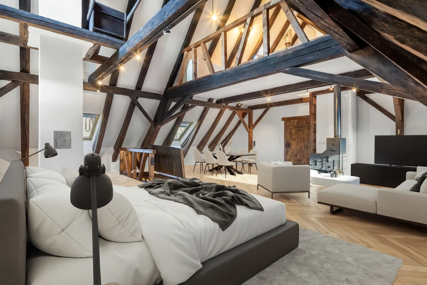 Charmantes historisches Haus mit Garten - Foto 12 von 13