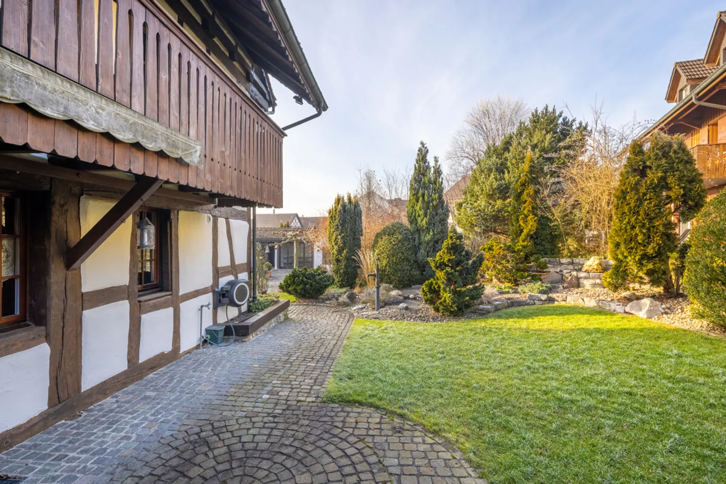 Charmantes historisches Haus mit Garten - Foto 3 von 13