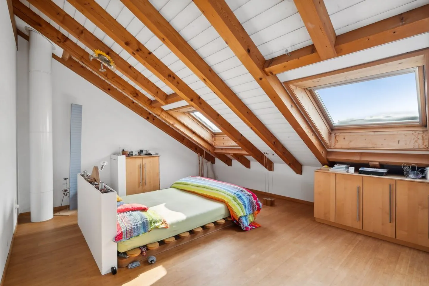 NoSta Real Estate AG: 6.5-Room End Row House in Popular Neighborhood - Photo 7 of 9
