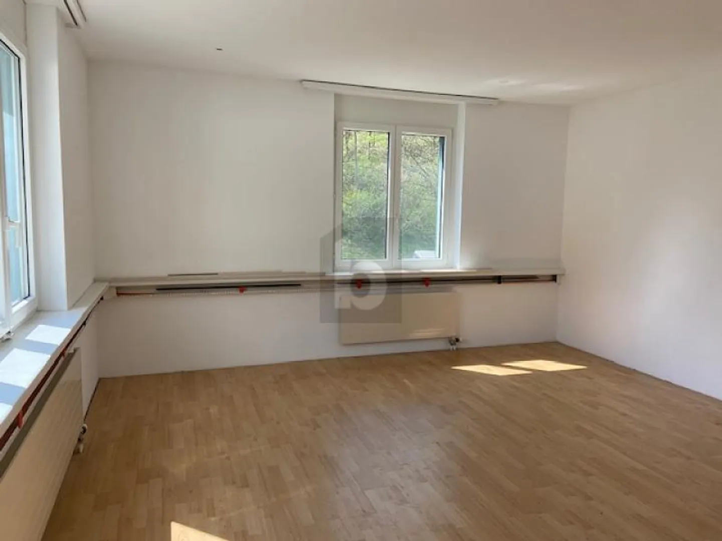 OFFICE, STUDIO, PRACTICE, FITNESS, STORAGE, PHYSIO - Photo 2 of 4