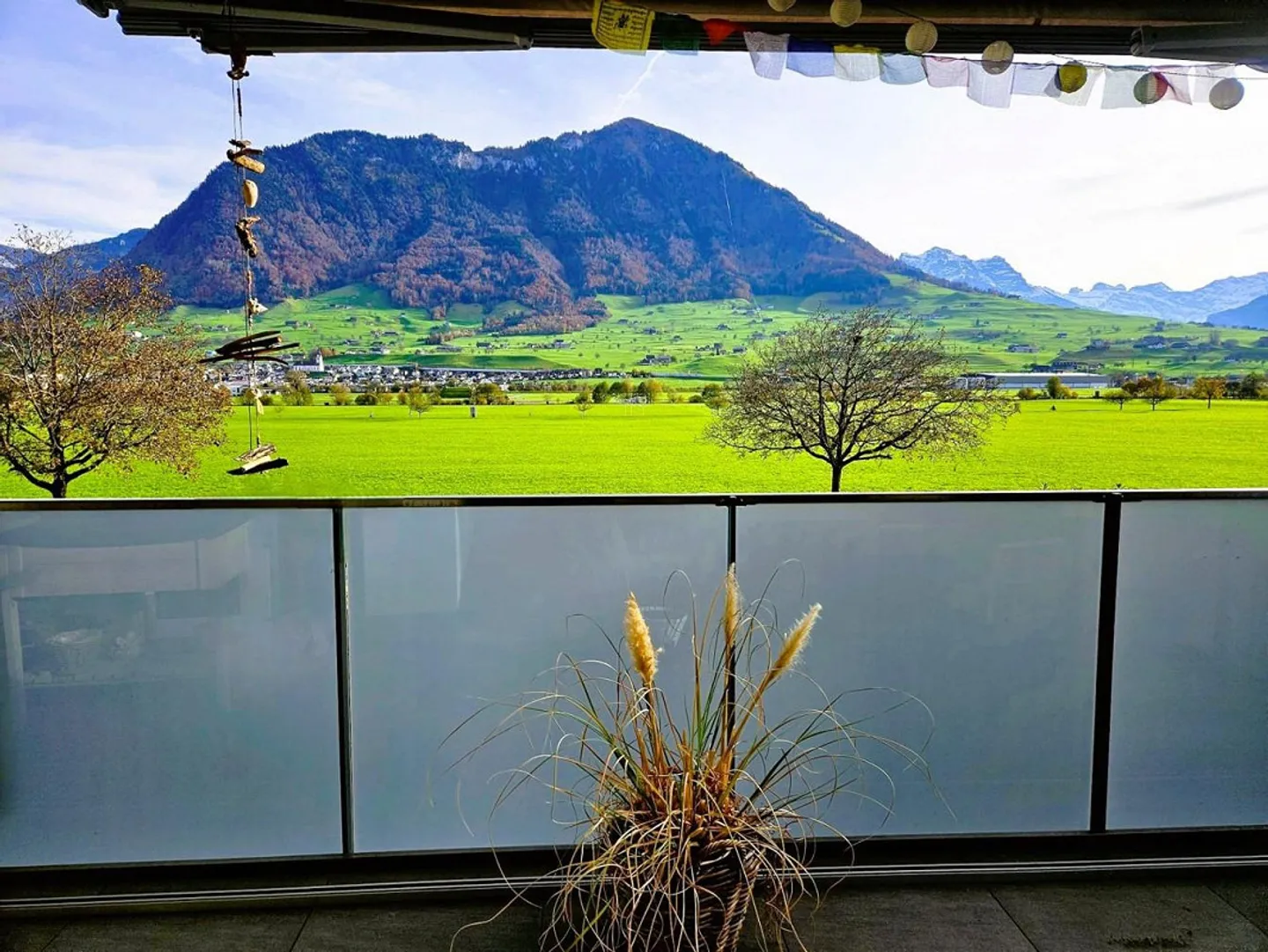 Design incontra la natura: giardino d'inverno con panorama montano - Foto 16 di 20