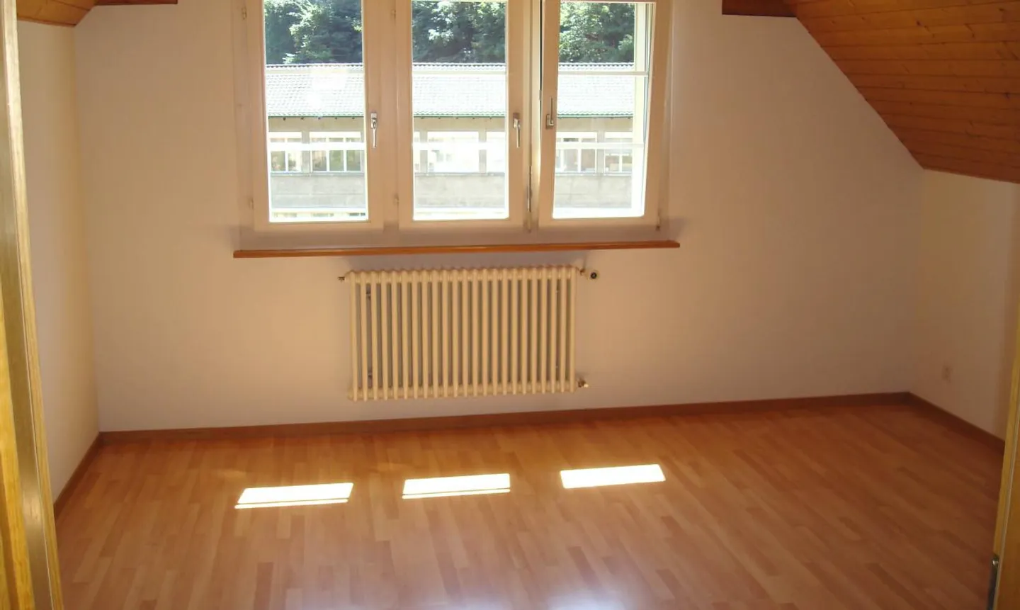 Residential Building Waldenburg - Photo 9 of 13