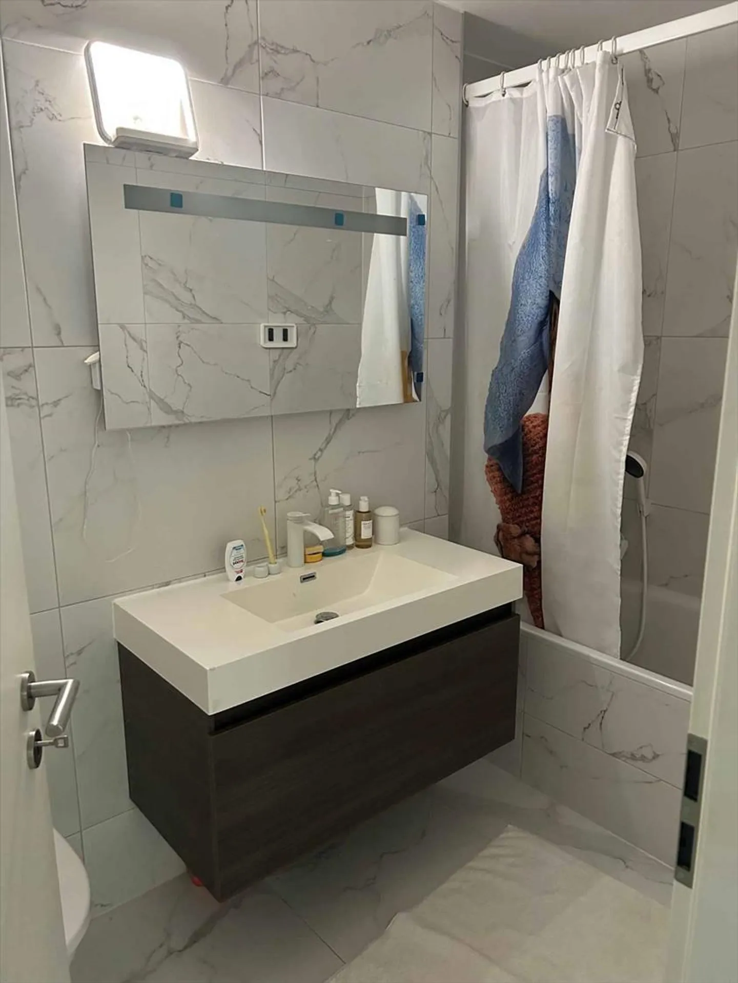 Appartamento in vendita - Foto 7 di 10