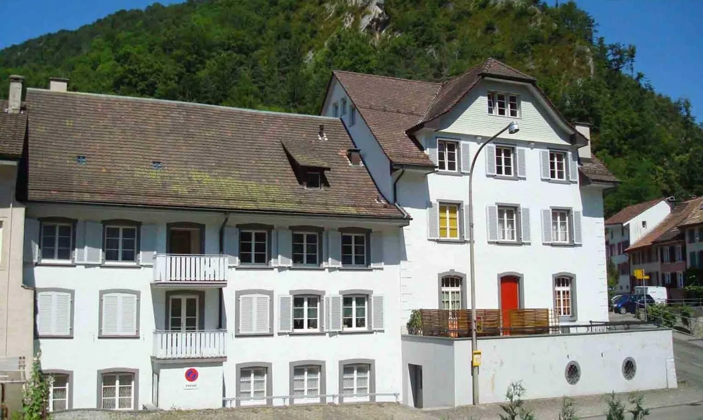 Residential Building Waldenburg - Photo 2 of 13