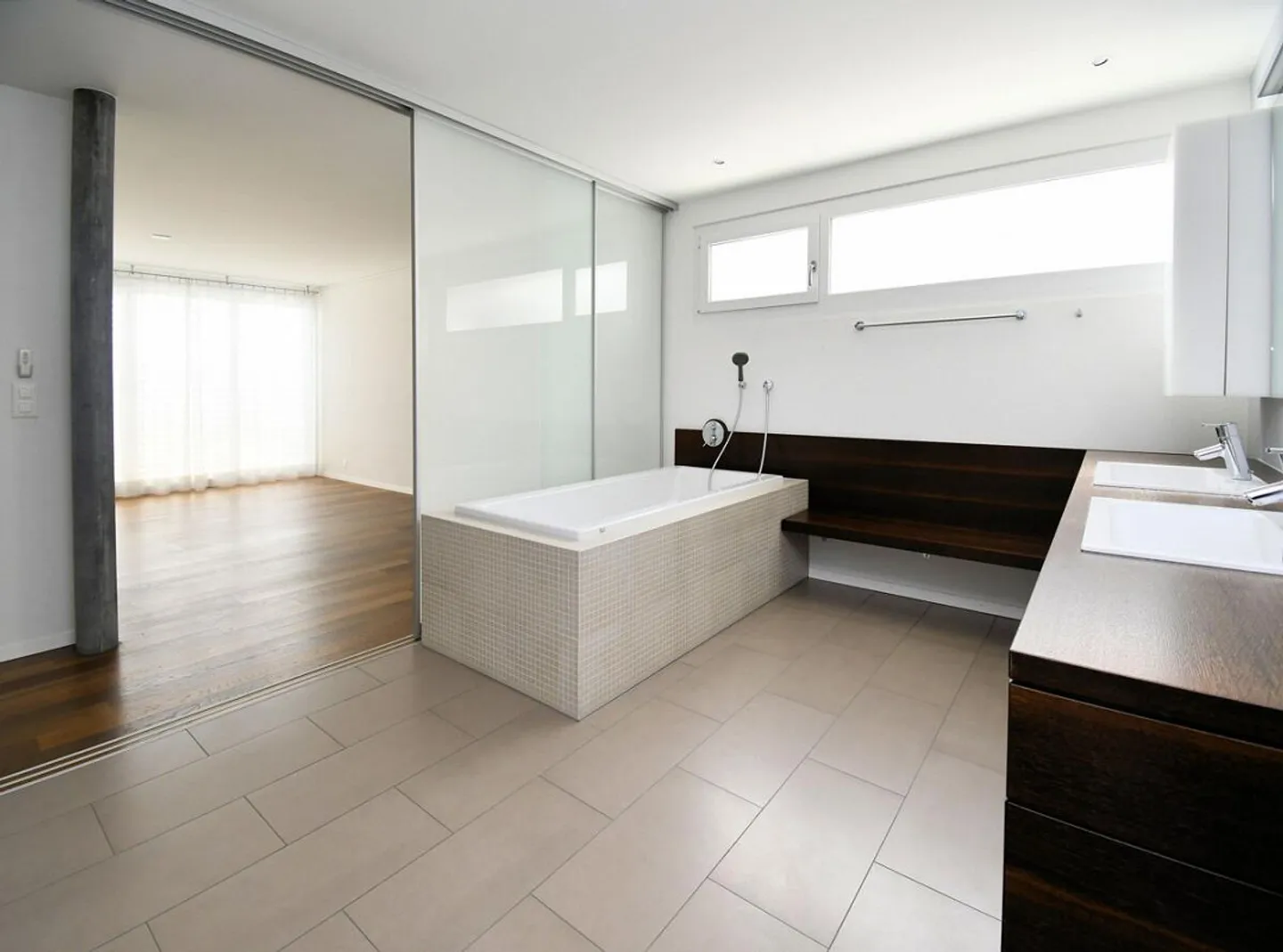 Spacious single-family house with garden and wellness area! - Photo 9 of 19