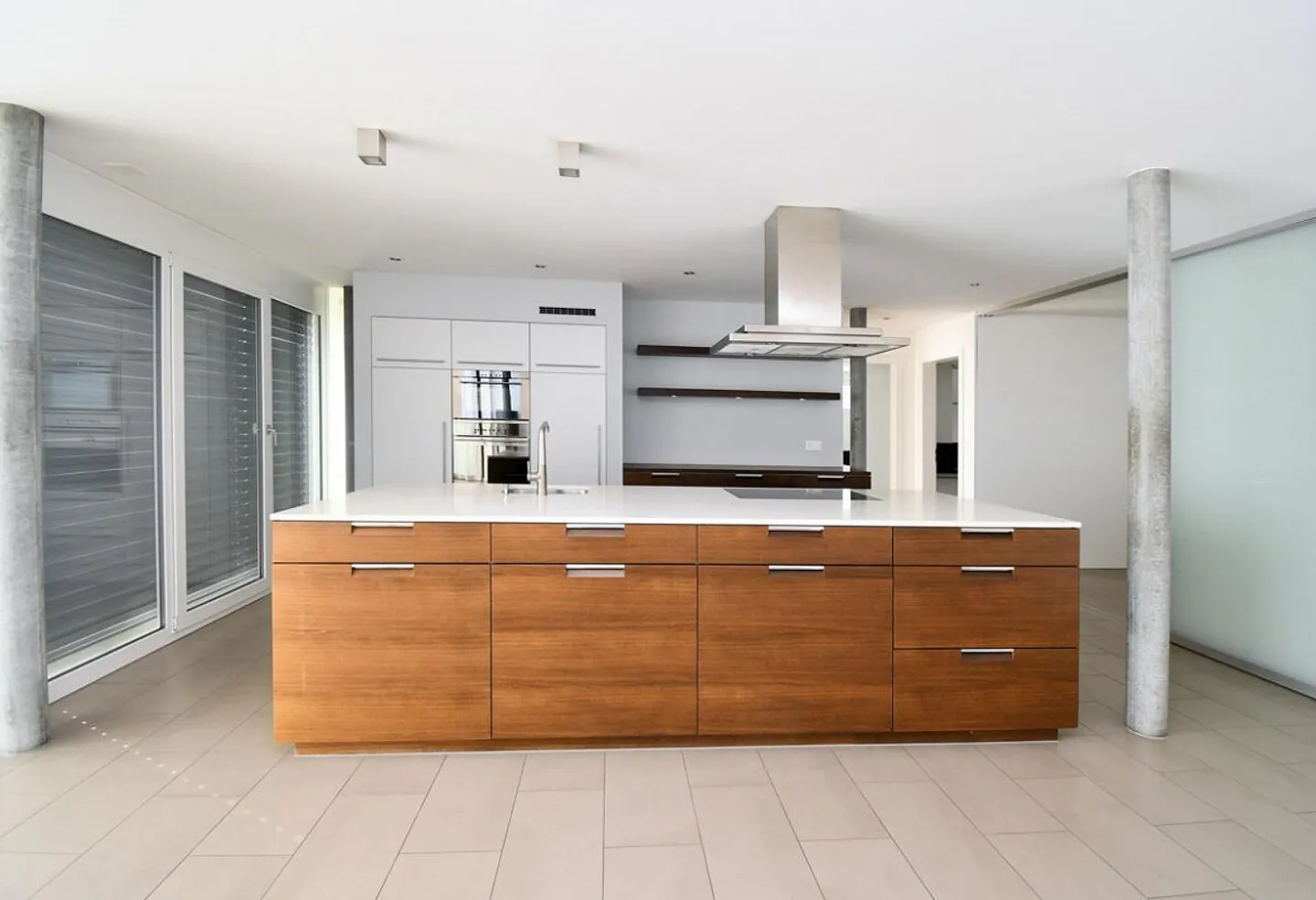 Spacious single-family house with garden and wellness area! - Photo 3 of 19