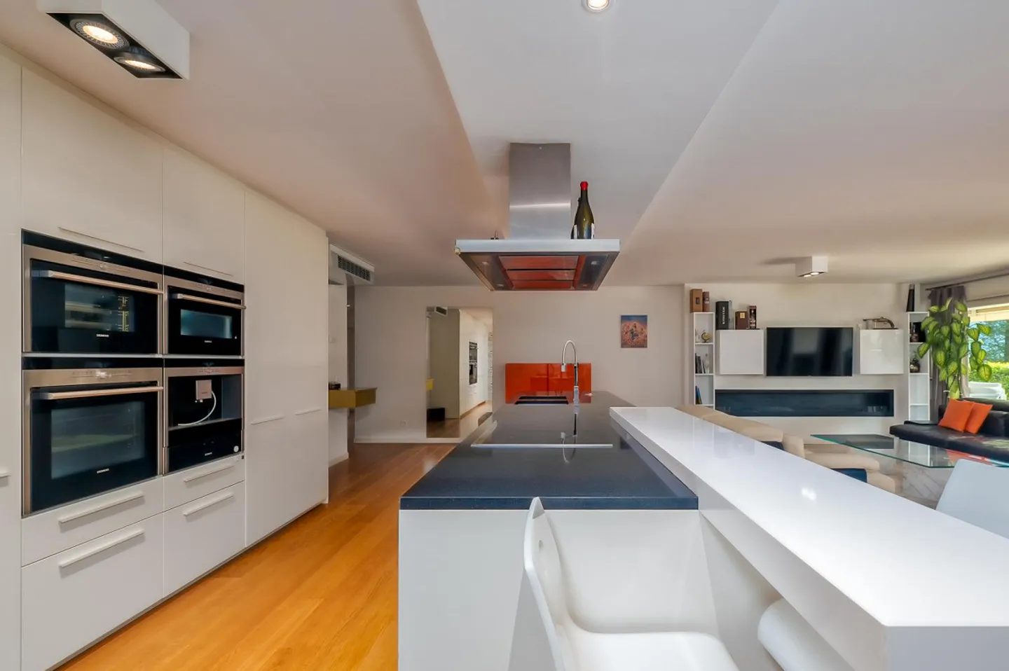 KOMFORTABLE WOHNUNG MIT PRIVATEM GARTEN IN MELIDE - Foto 9 von 10