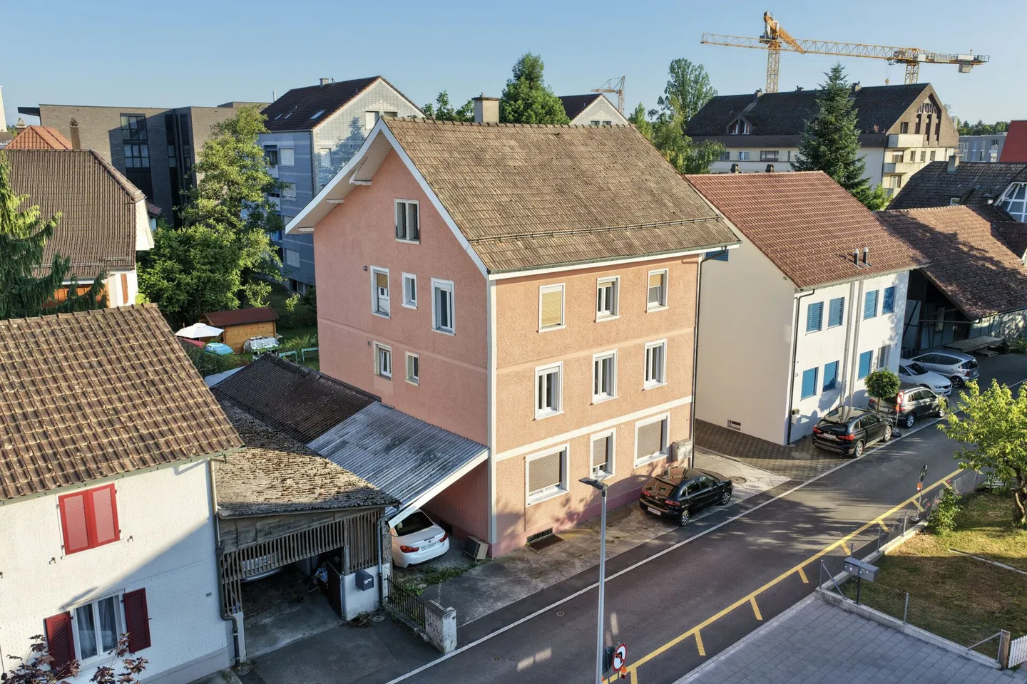Affascinante casa plurifamiliare in posizione centrale - Ottimo rendimento del 5,25 % - Foto 1 di 4
