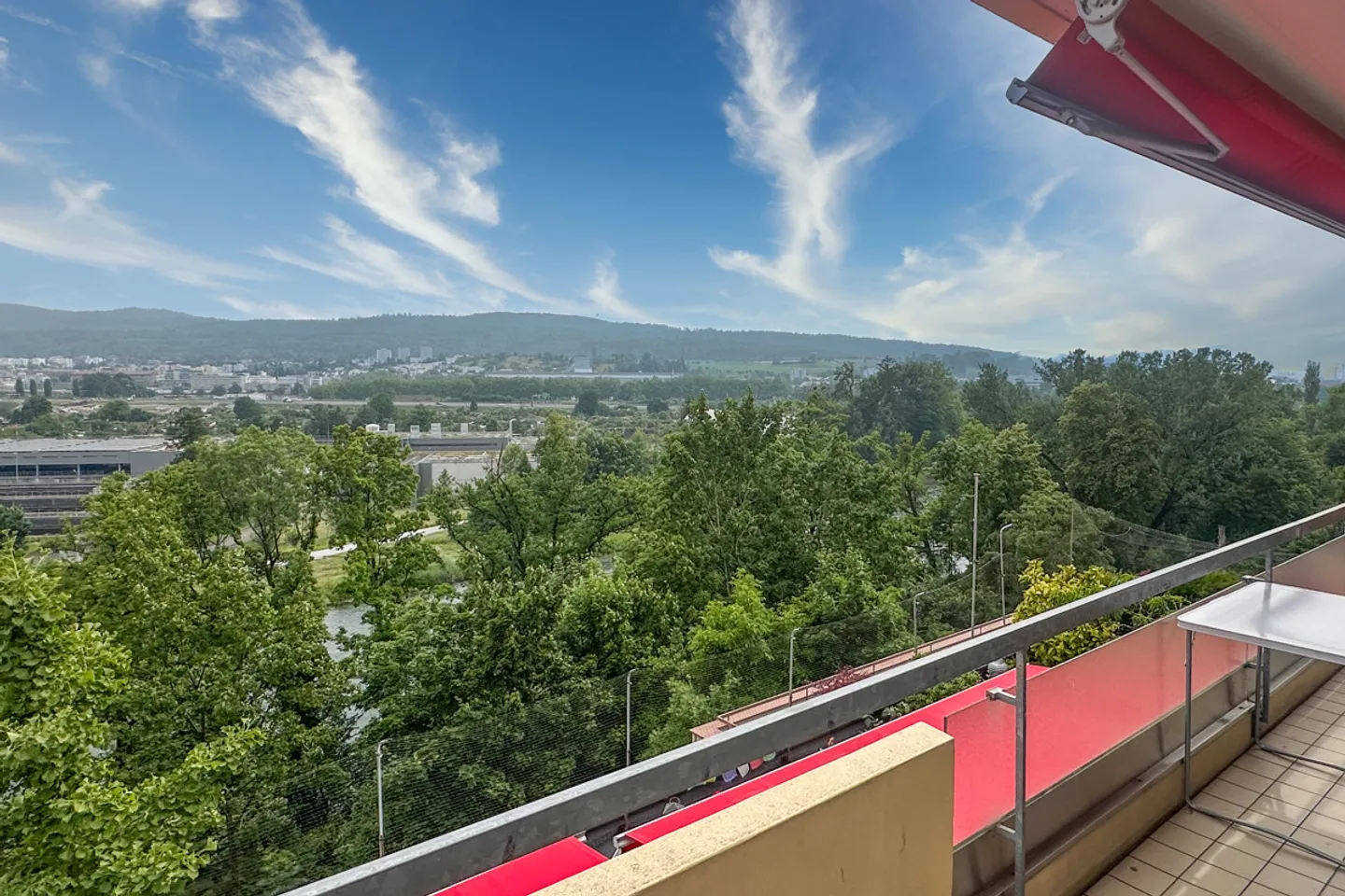 Oberengstringen: Vista da sogno nella migliore posizione! - Foto 2 di 4