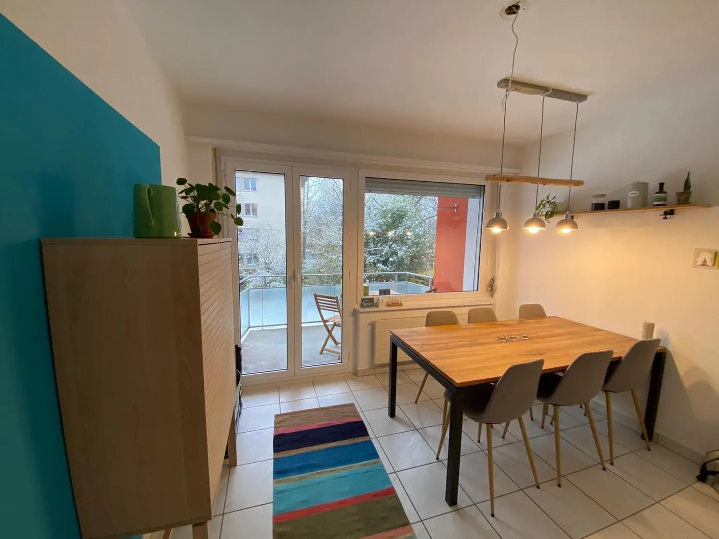 Appartement Confortable Près de l'Autoroute - Photo 1 sur 4