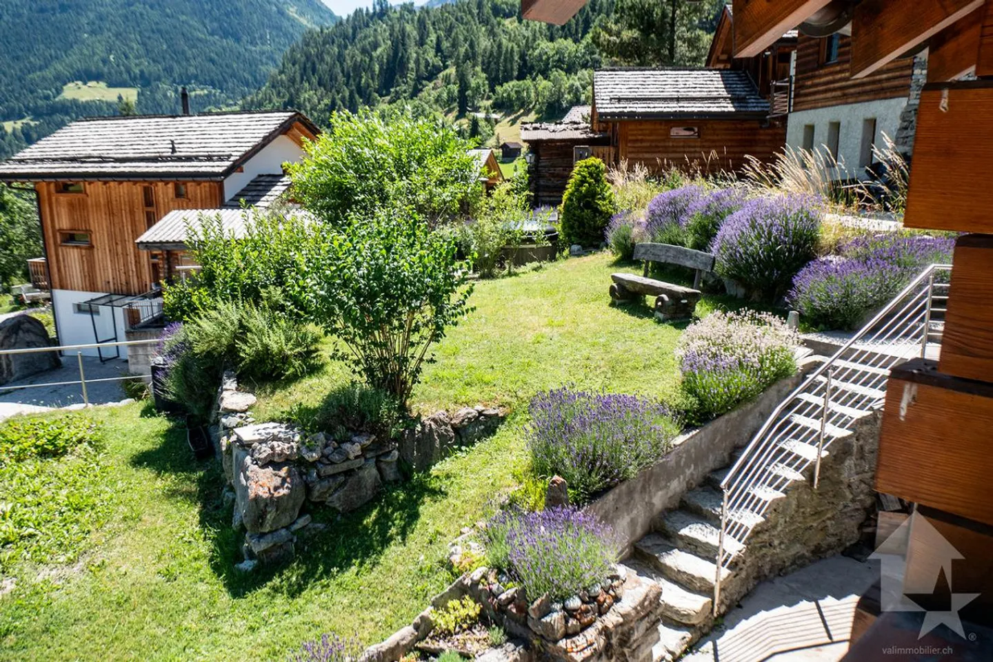 Adorable chalet with splendid view of the valley floor - Photo 29 of 30