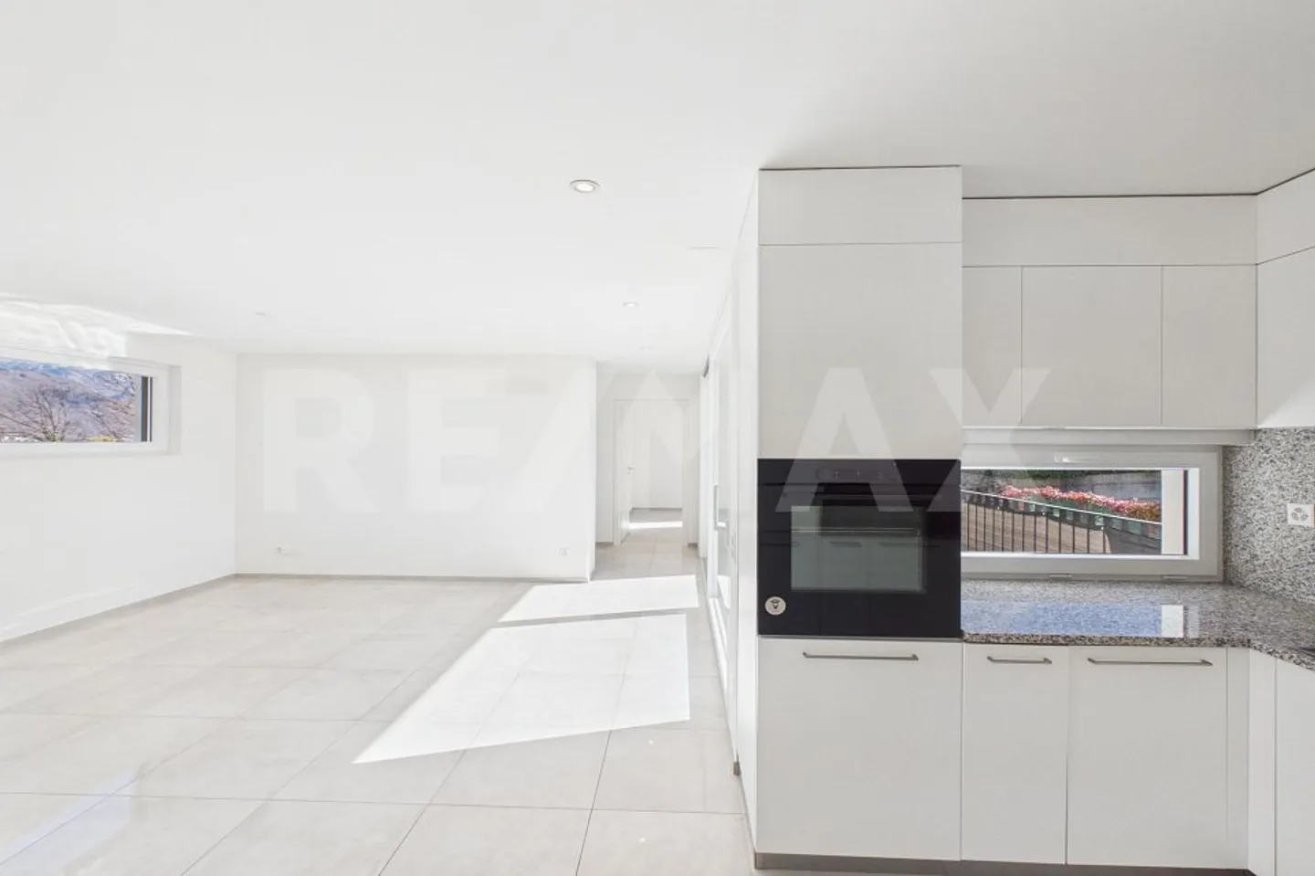 Modern 4½ Room Apartment on the Top Floor - Photo 10 of 13