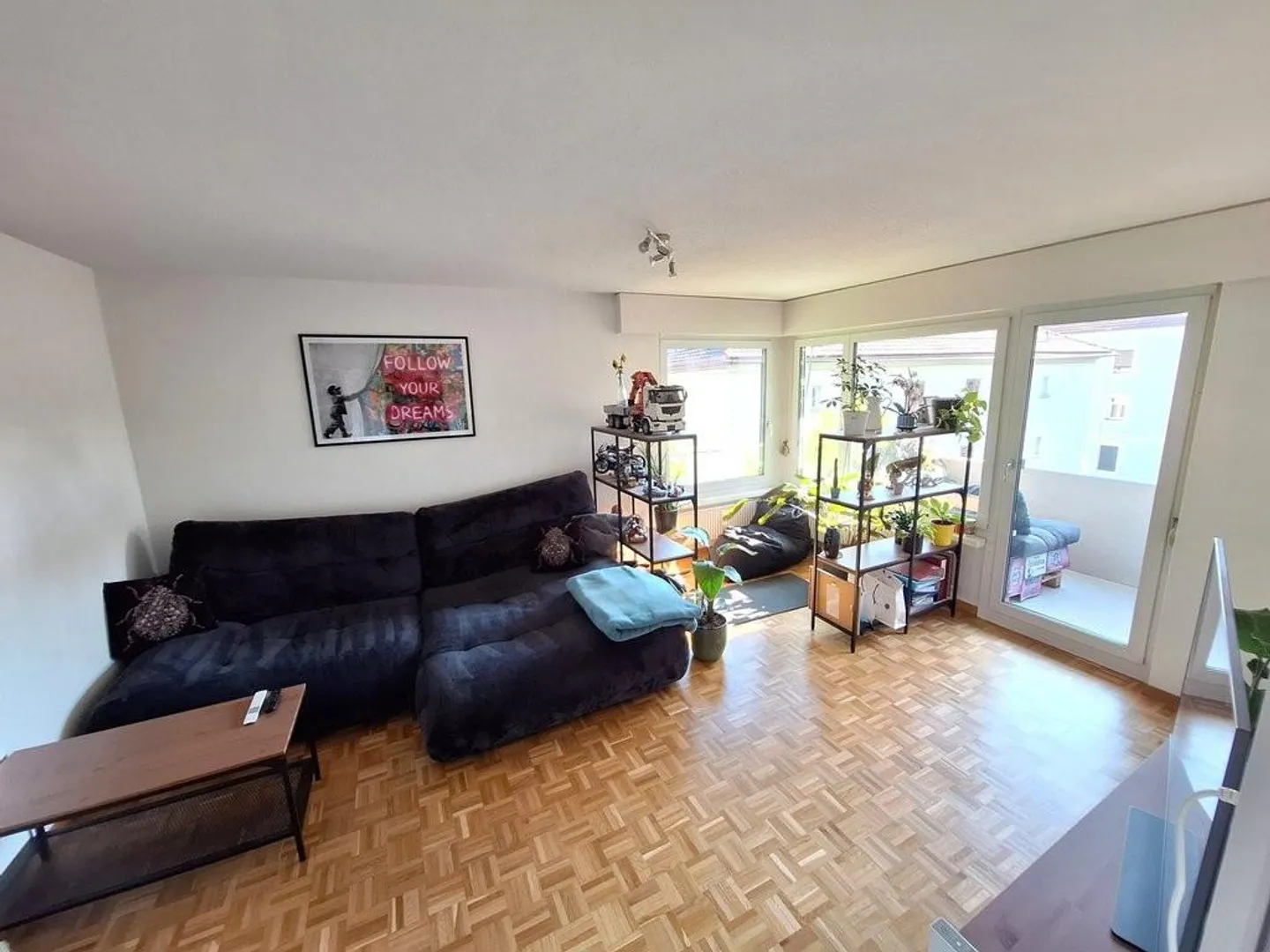 Living in the popular Heiligkreuz district - Photo 3 of 10