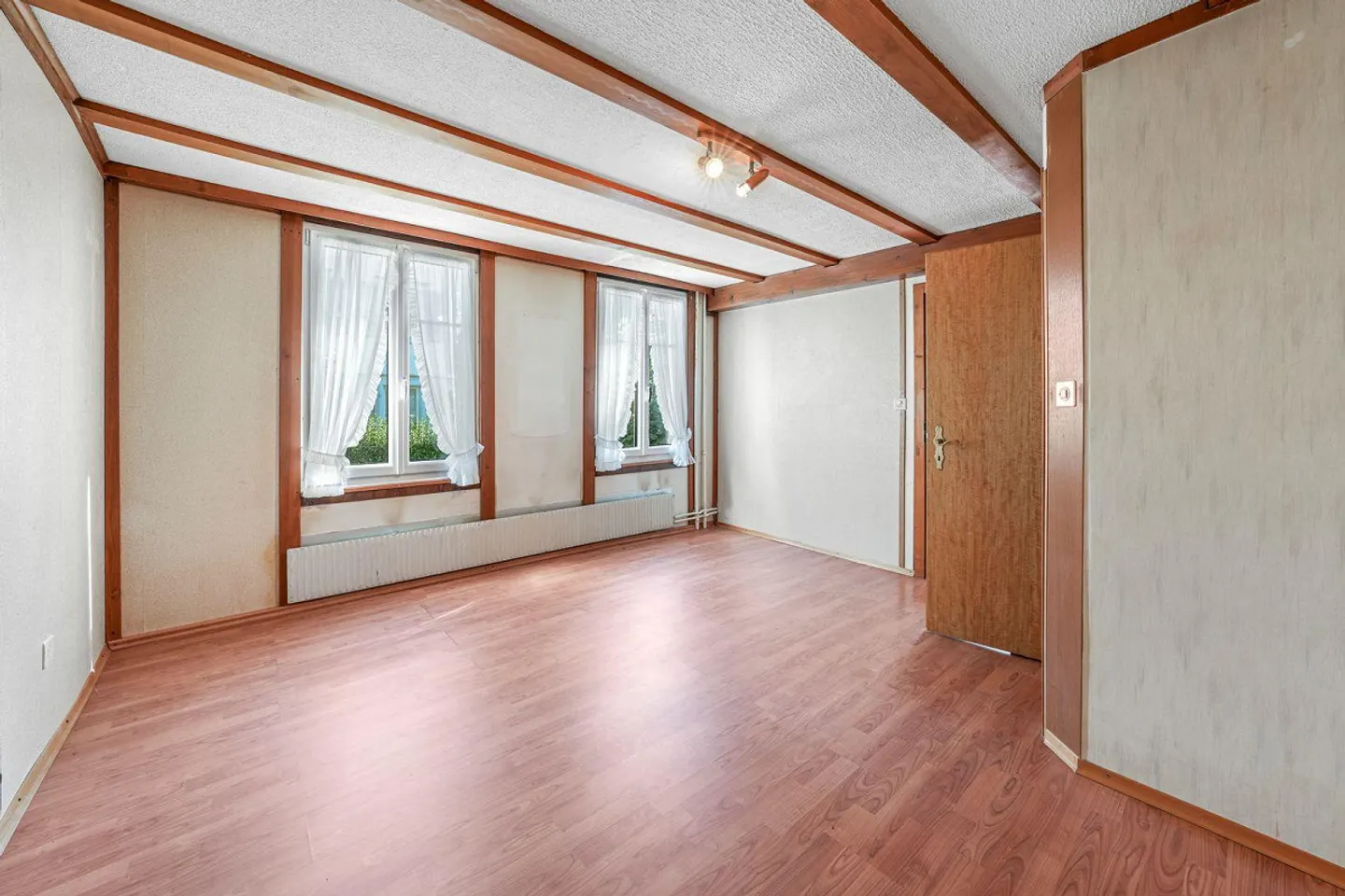 Vielseitiges Familienhaus in Flawil - Foto 19 von 27