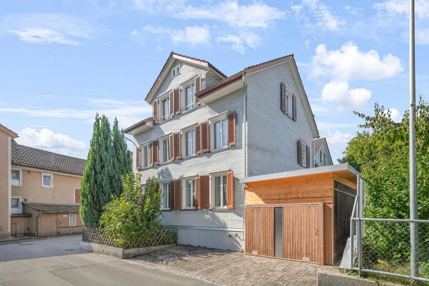 Vielseitiges Familienhaus in Flawil - Foto 25 von 27