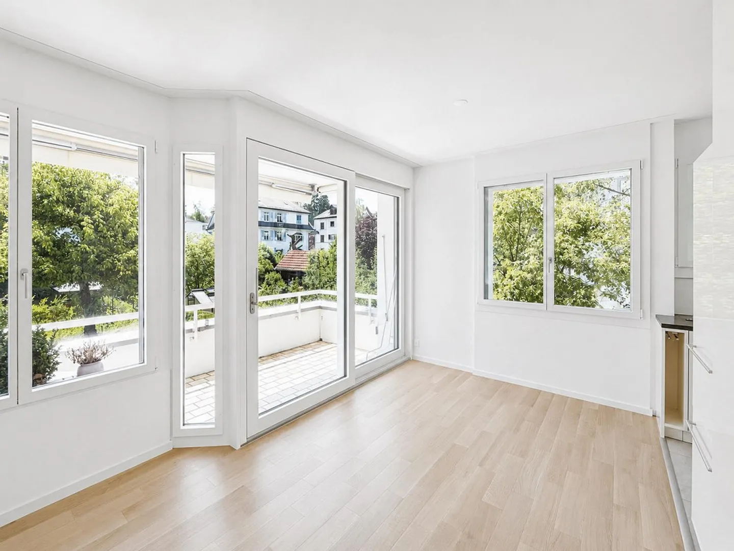 Stilvolles Apartment in Wesemlin - Foto 3 von 7