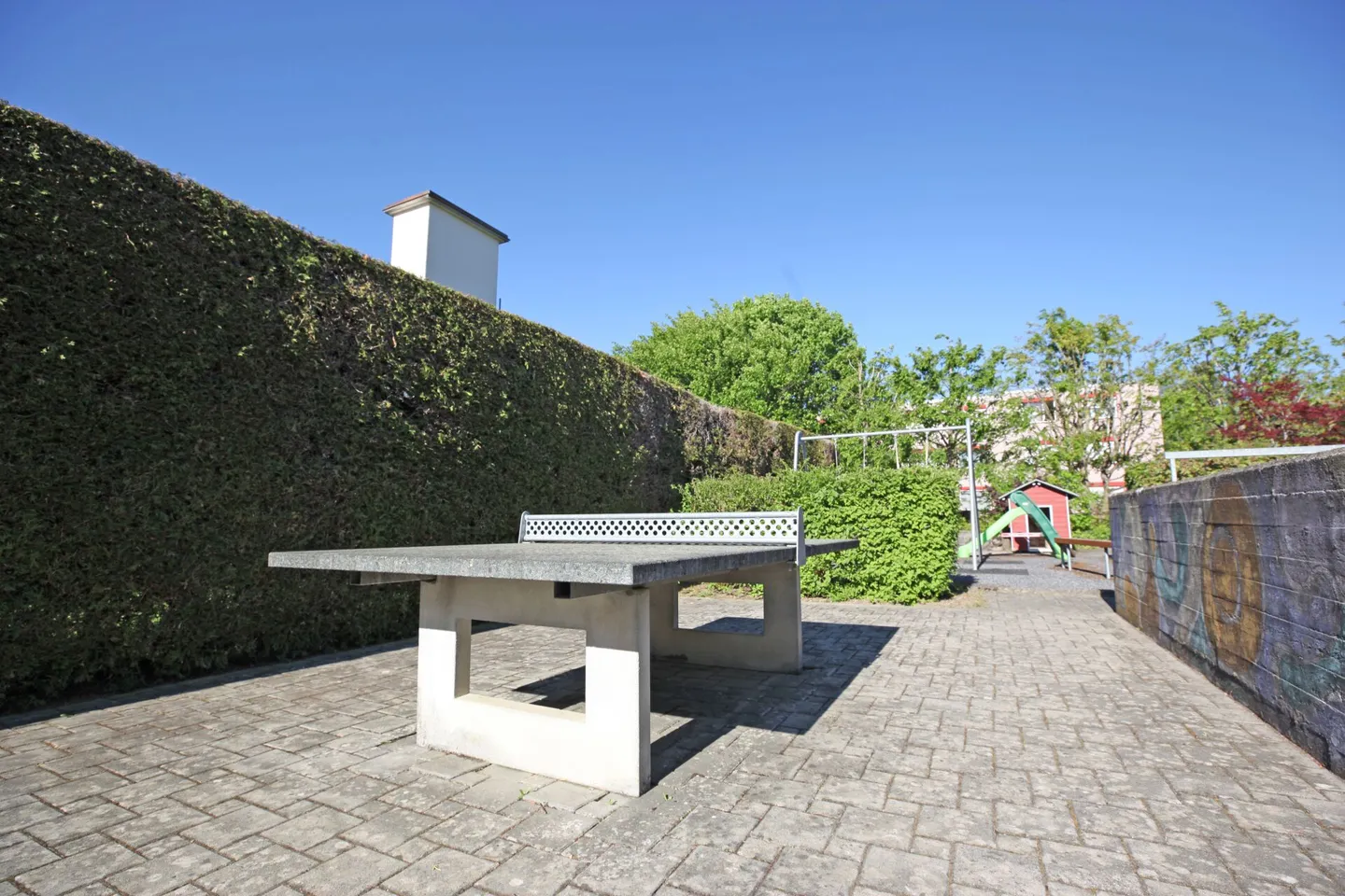Maison d'angle de 4,5 pièces avec jardin - Photo 13 sur 15
