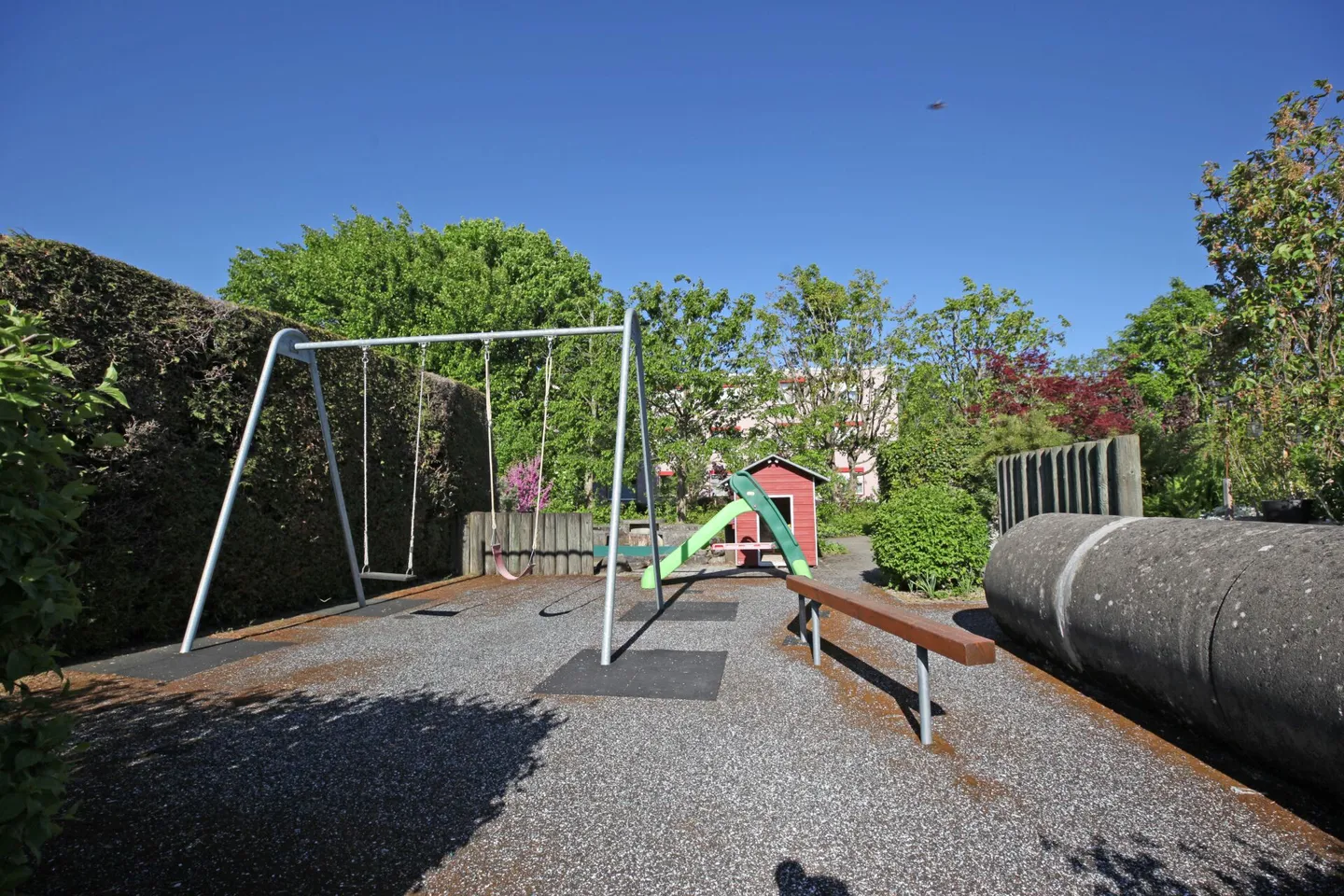 Maison d'angle de 4,5 pièces avec jardin - Photo 14 sur 15