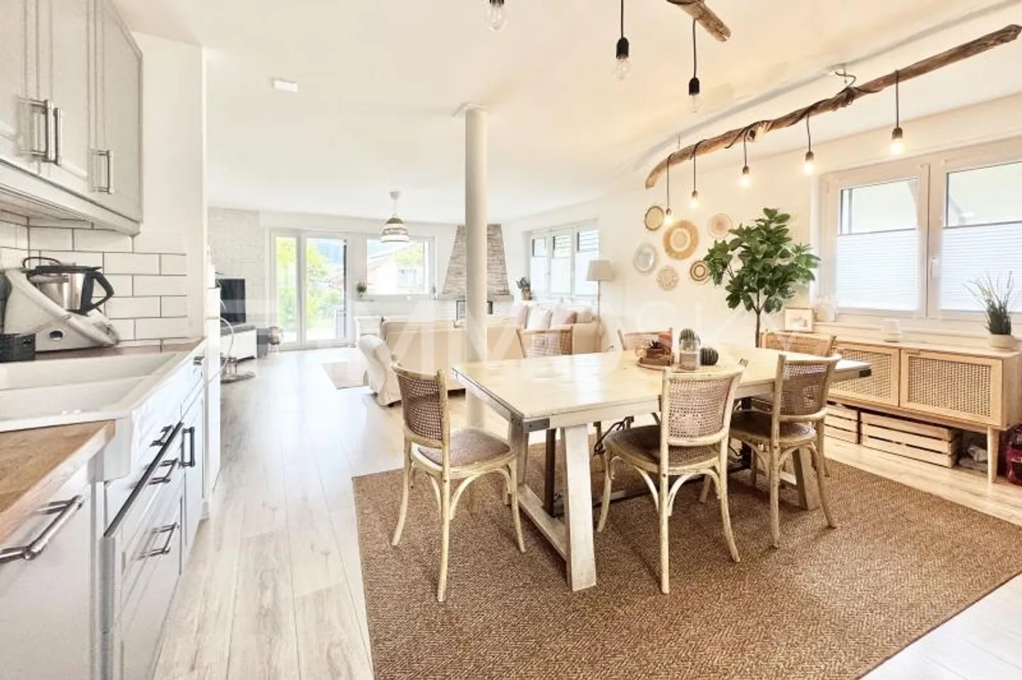 Seltene Gelegenheit: Haus mit zwei charmanten Wohnungen - Foto 1 von 9