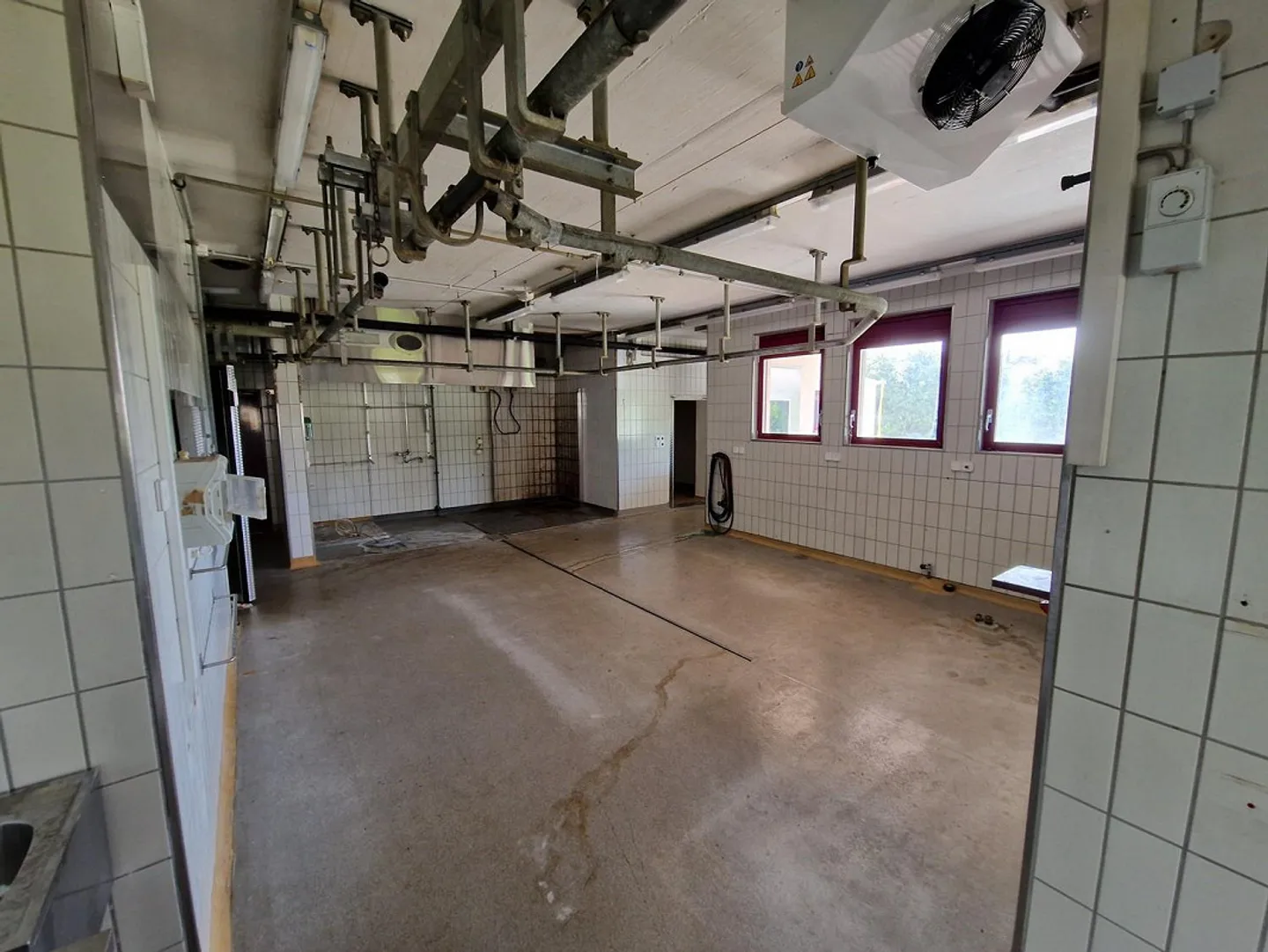 Spazio per studio/ufficio/vendita nel centro di Männedorf - Foto 6 di 8