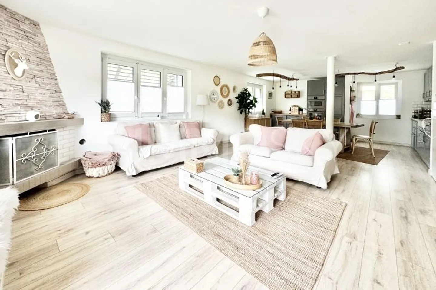 Seltene Gelegenheit: Haus mit zwei charmanten Wohnungen - Foto 2 von 9