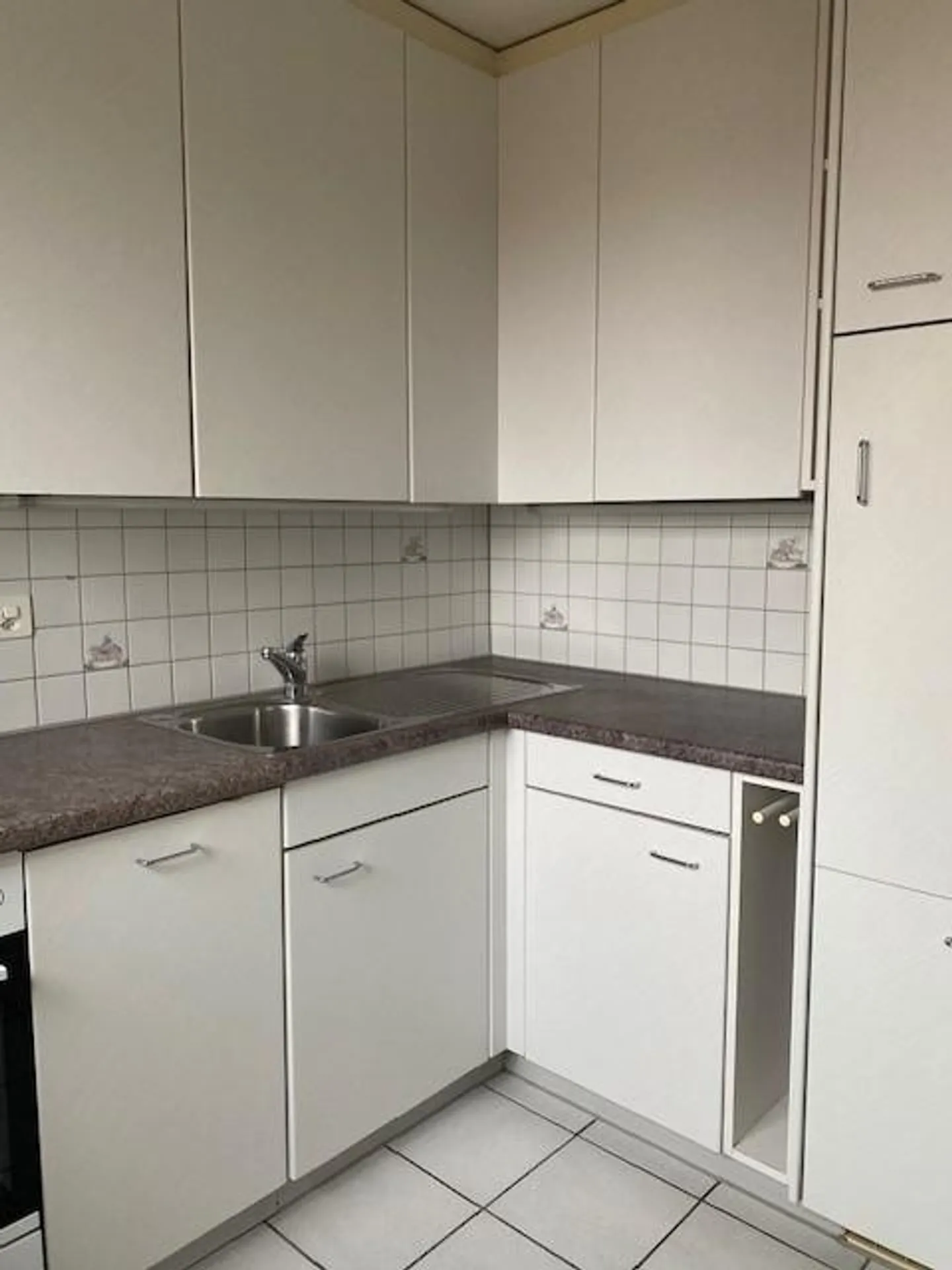 Charmante maison familiale jumelée avec grand jardin - Photo 8 sur 12