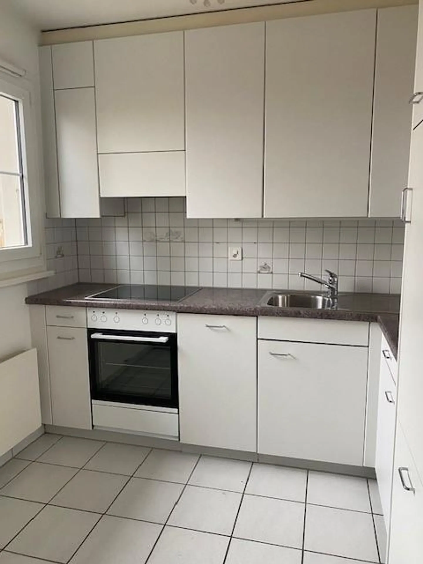 Charmante maison familiale jumelée avec grand jardin - Photo 9 sur 12