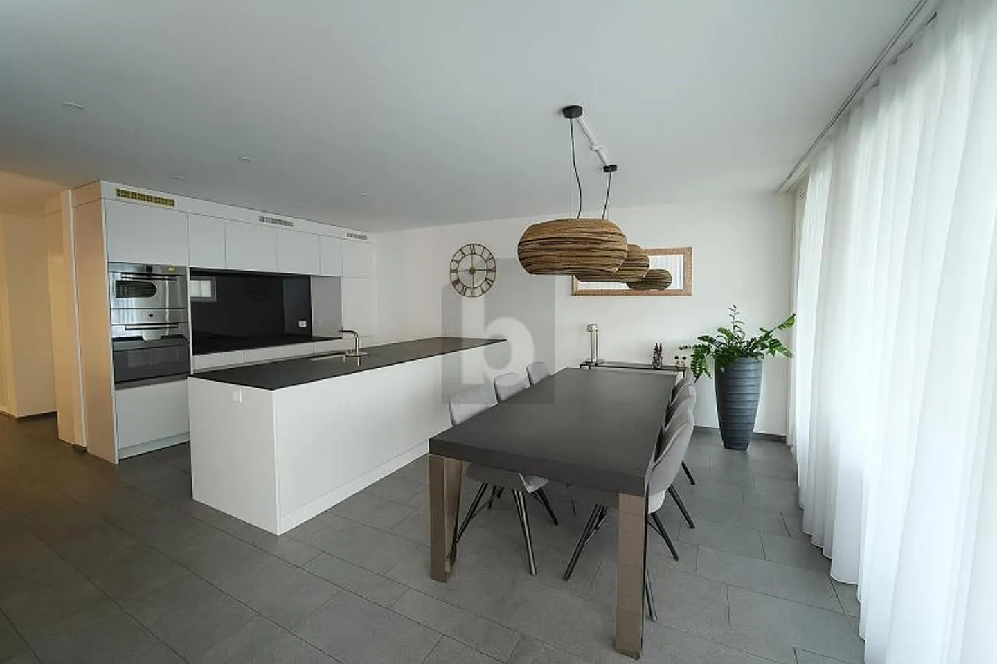 Wohnung mieten - Foto 2 von 6