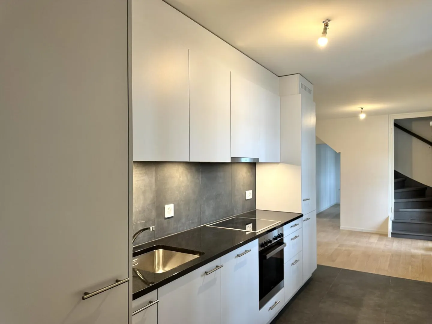 Magnifico appartamento ristrutturato di 4 locali a Vauderens - Foto 4 di 7