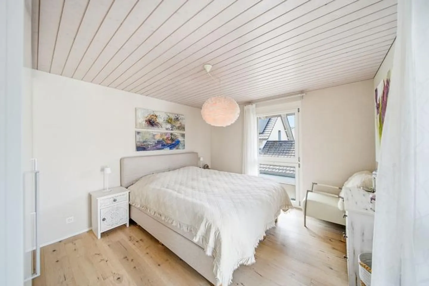 UNE MAISON AVEC DU COEUR : MODERNE, CHAUDE ET ACCUEILLANTE - Photo 5 sur 9
