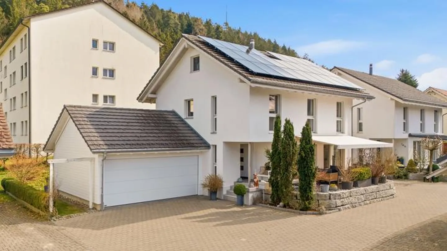 UNE MAISON AVEC DU COEUR : MODERNE, CHAUDE ET ACCUEILLANTE - Photo 8 sur 9