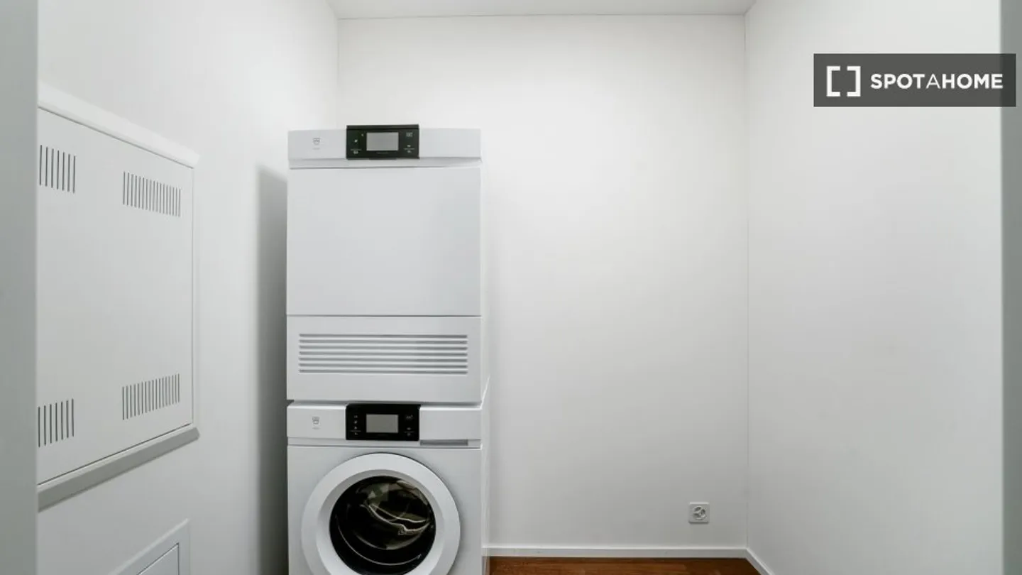 Scopri, visita e affitta la tua nuova casa online con piena fiducia. - Foto 15 di 16