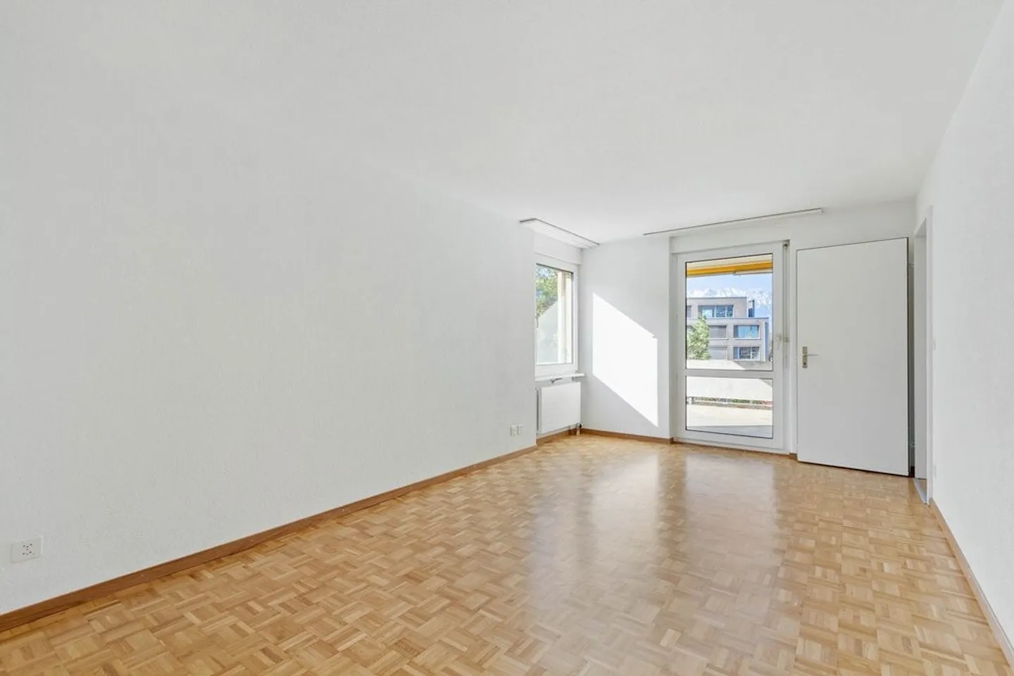 Family-Friendly Apartment - Photo 6 of 7