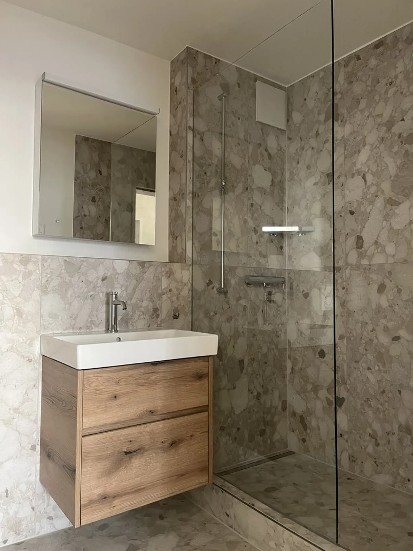 Première location - Appartement lumineux au rez-de-chaussée à louer - Photo 7 sur 9