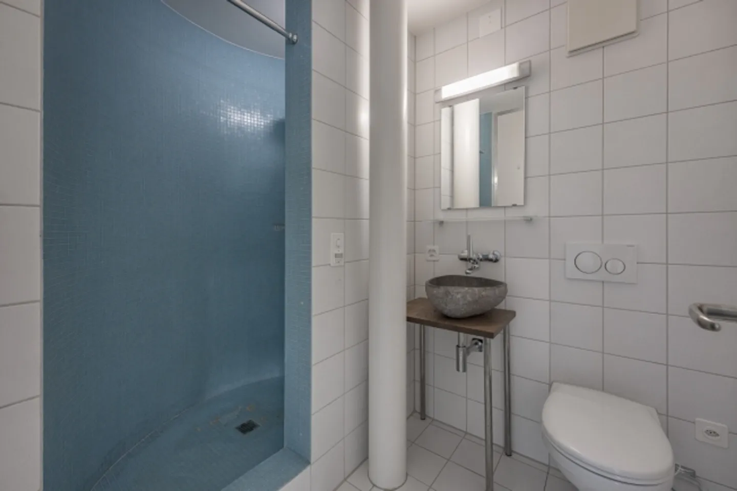 Duplex for sale - Photo 7 of 10