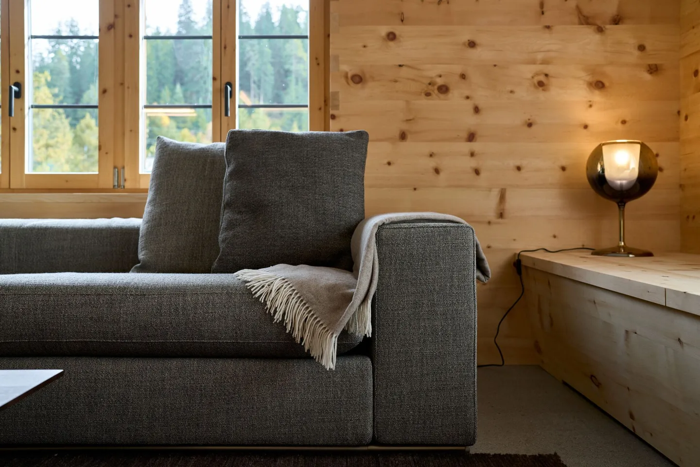 Managed 3.5 Room Apartment in LAAX - Photo 7 of 14