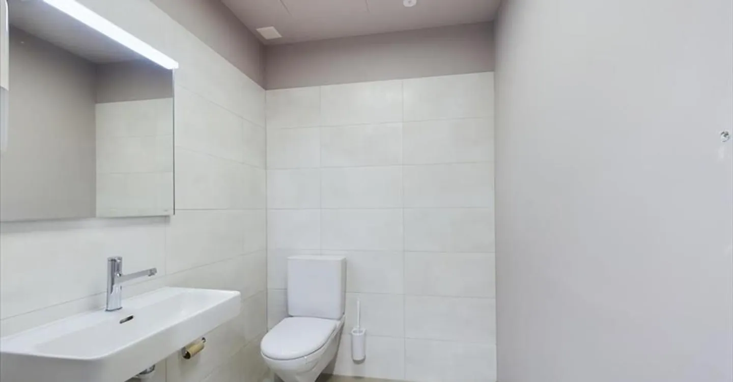 Mischgenutztes Gebäude mieten - Foto 1 von 10