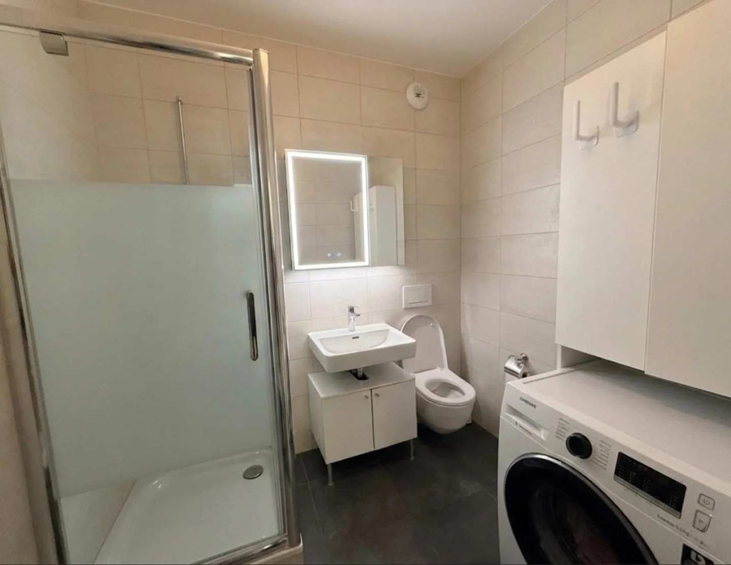 Appartement moderne de 4 pièces aux portes de Genève - Meyrin - Photo 10 of 11