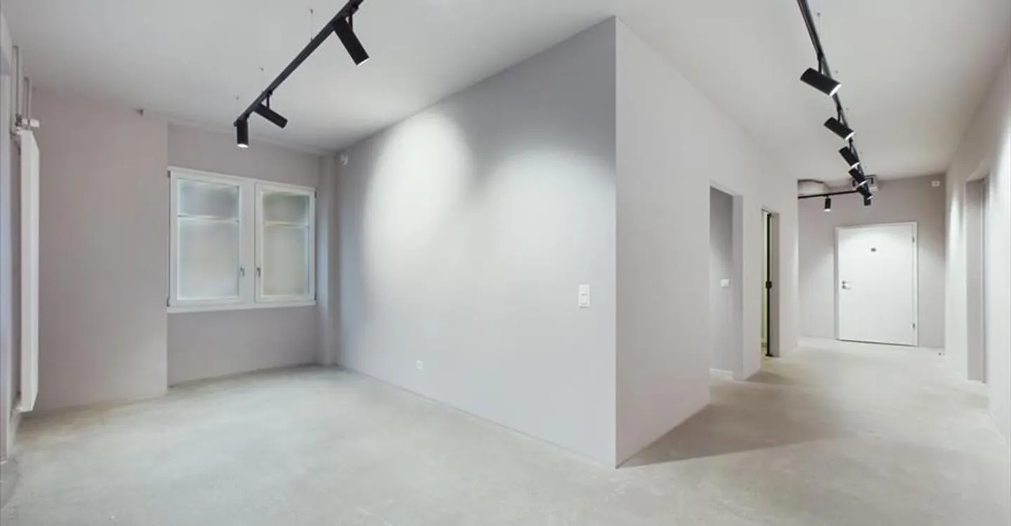 Mischgenutztes Gebäude mieten - Foto 4 von 10