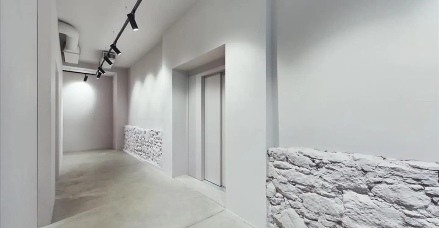 Mischgenutztes Gebäude mieten - Foto 9 von 10