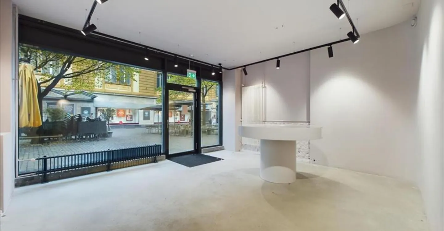 Mischgenutztes Gebäude mieten - Foto 10 von 10