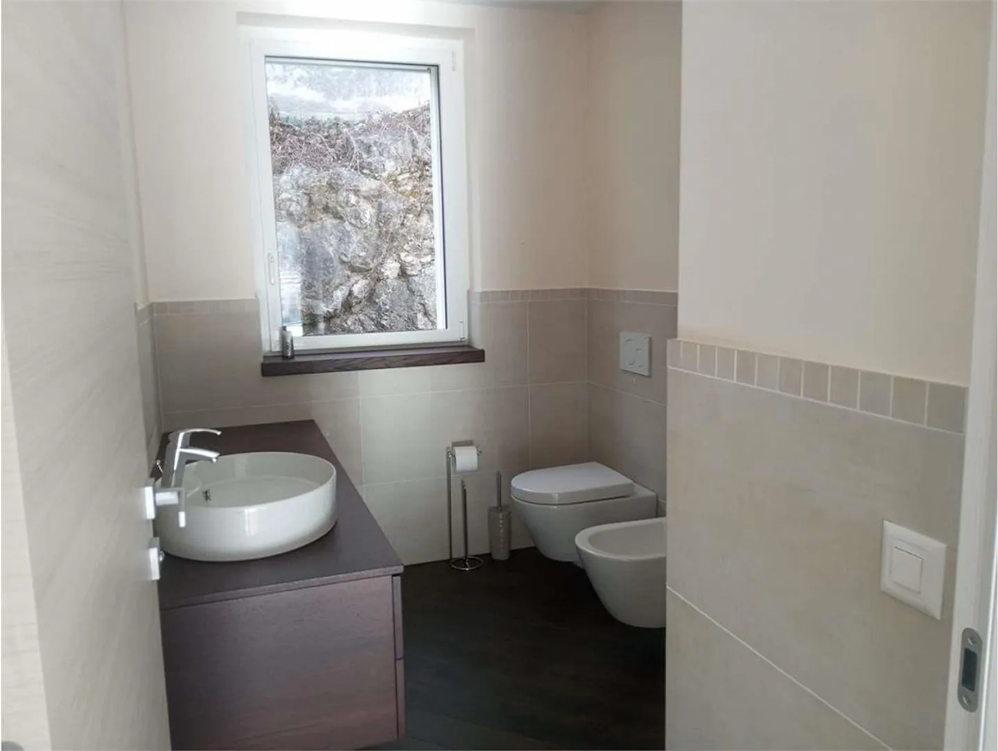 MINERGIE-VILLA MIT GARTEN IN ARZO - Foto 6 von 13