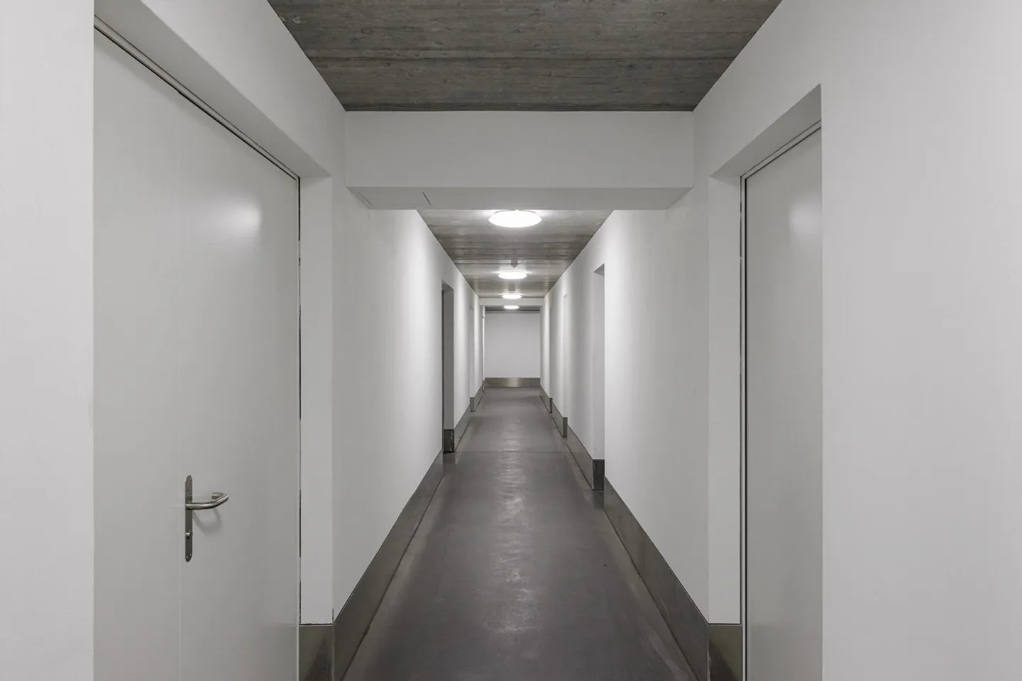 Vielseitige Gewerbefläche in Bronschhofen - Foto 1 von 5