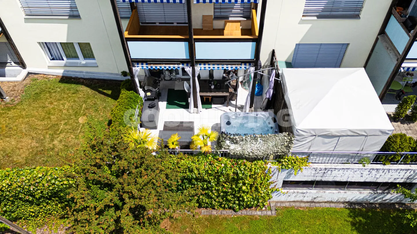 Zwei Gartenwohnungen an exklusiver Lage in Greppen - Wohnen, Arbeiten und Leben am See - Foto 7 di 8