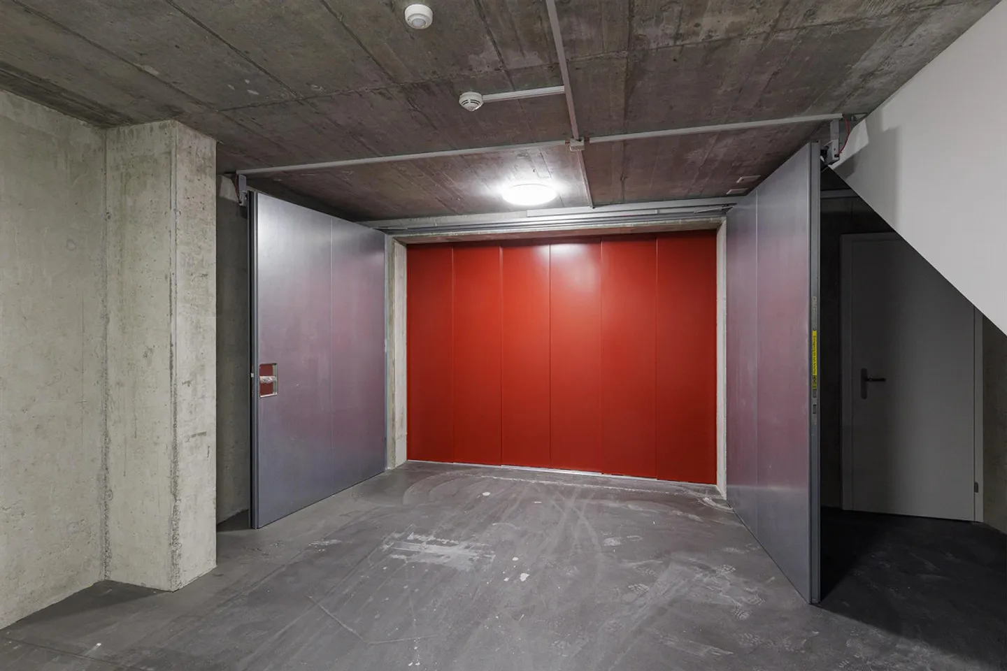 Vielseitige Gewerbefläche in Bronschhofen - Foto 3 von 5