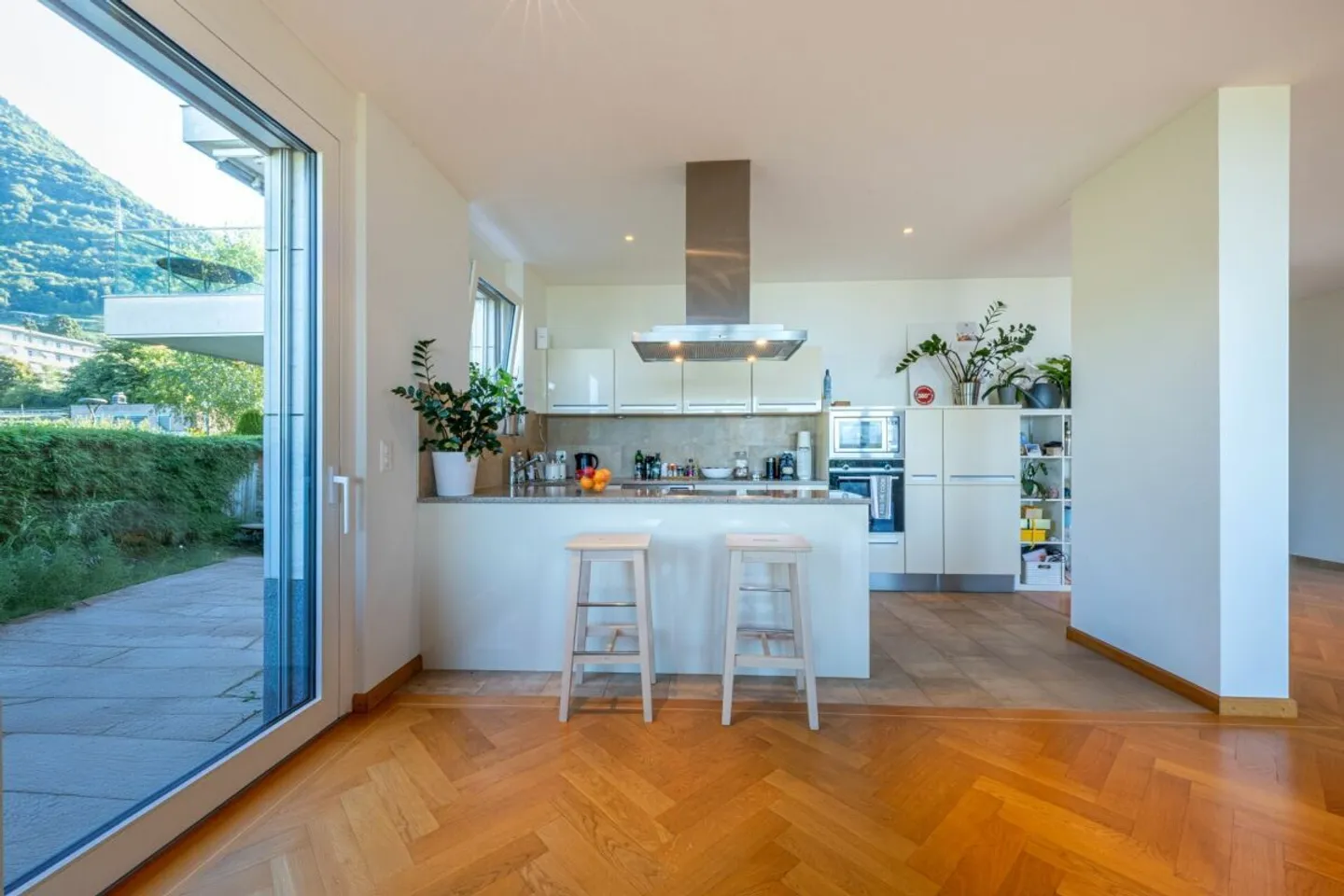 Superbe appartement de 3.5 pièces en bord de lac - Photo 4 sur 9