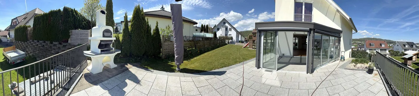 Modernes Einfamilienhaus mit Garten - Foto 10 von 13